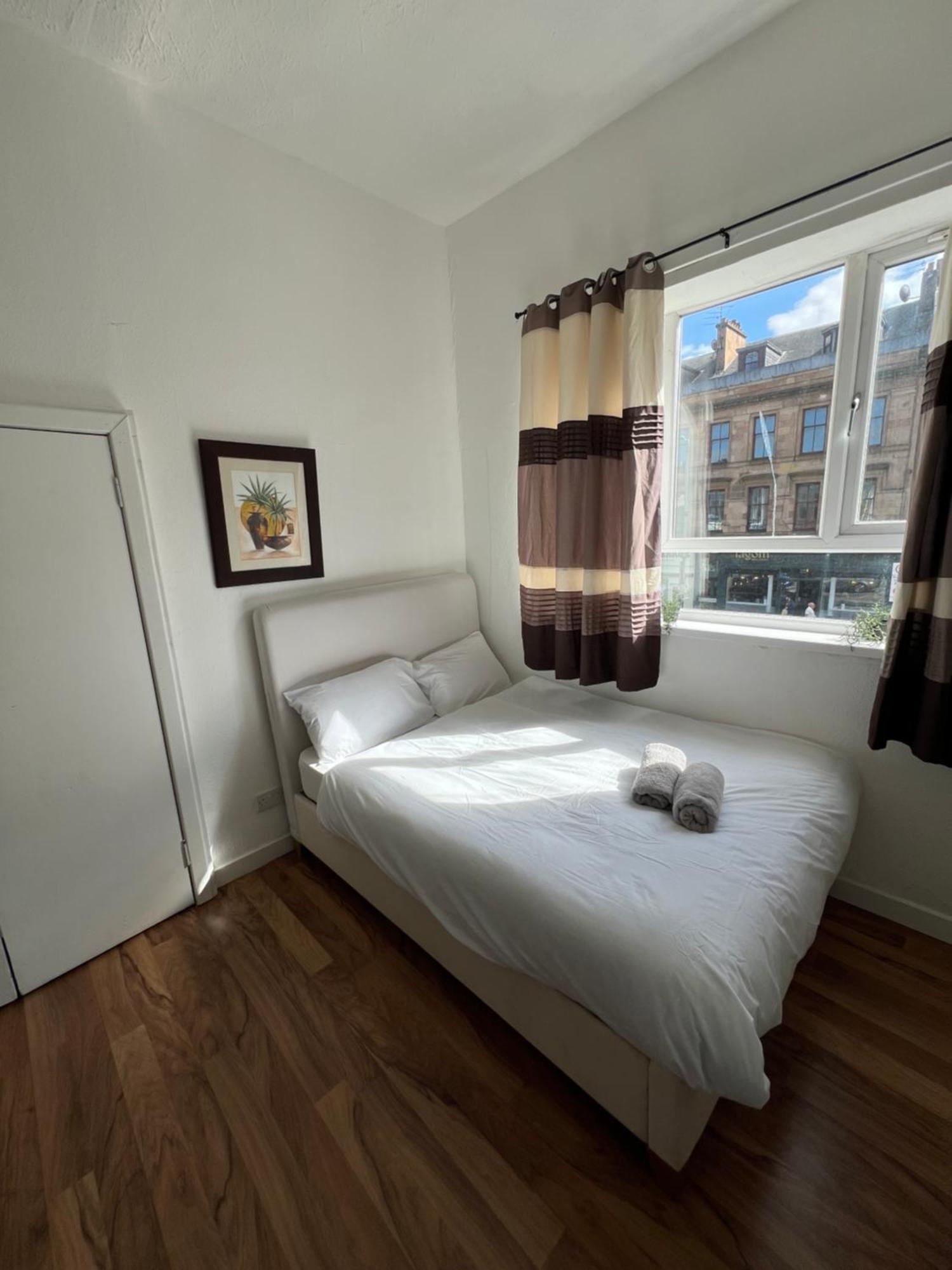Great Western Road Studio With En Suite Glasgow Exterior foto